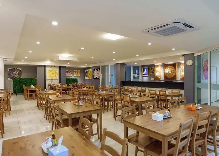 Hotel Prom Thailand Cultural Centre