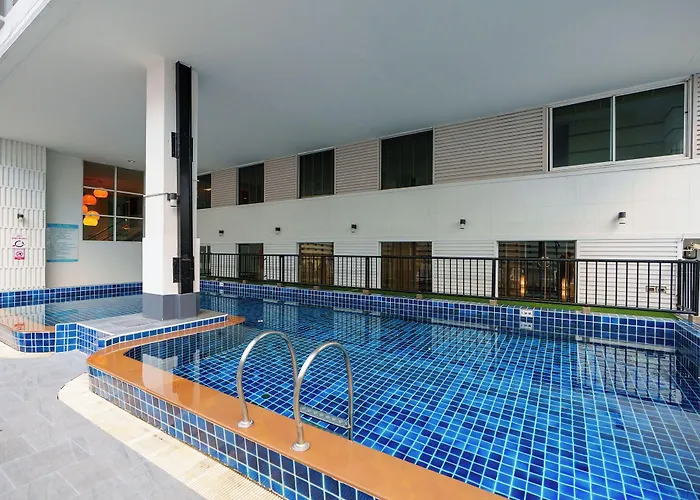 Prom Thailand Cultural Centre Hotel Bangkok